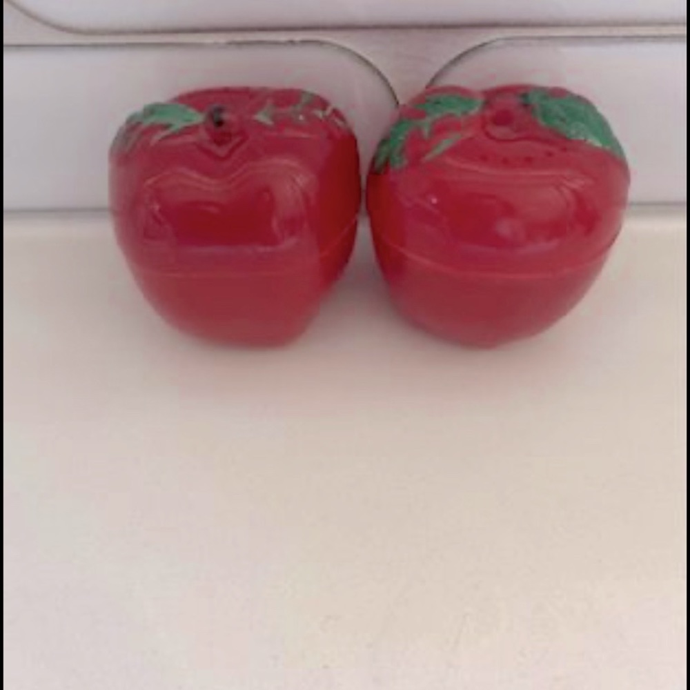 Vintage Apple Salt and Pepper Shakers